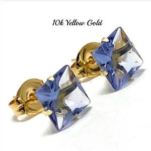 10K Yellow Gold Tanzanite Stud Earrings